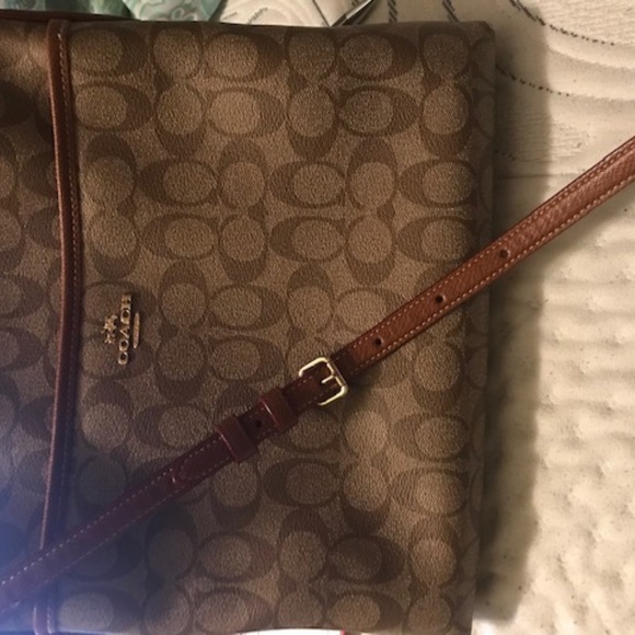 coach crossbody - Picture 1 of 2